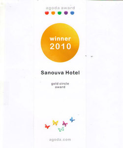 Sanouva HCM Hotel khen
